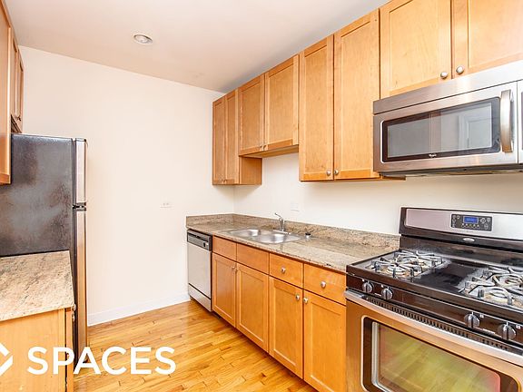 4th image of 4556 N Wolcott Ave #2S