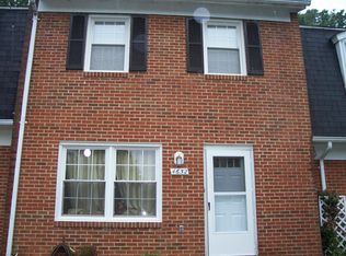 4652 Charlton Ct, Woodbridge, VA 22193