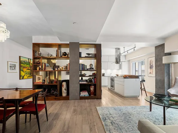 133 Water St APT 2F, Brooklyn, NY 11201