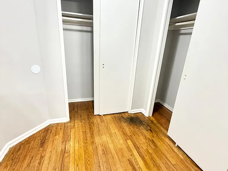578 Whitney Ave #2N — Photo 6