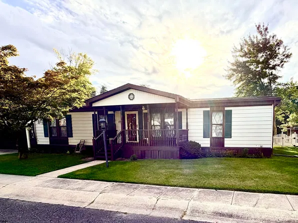 19 John F Kennedy Blvd, Millville, NJ 08332