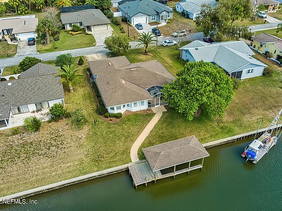 2nd image of 12 Coral Reef Ct S