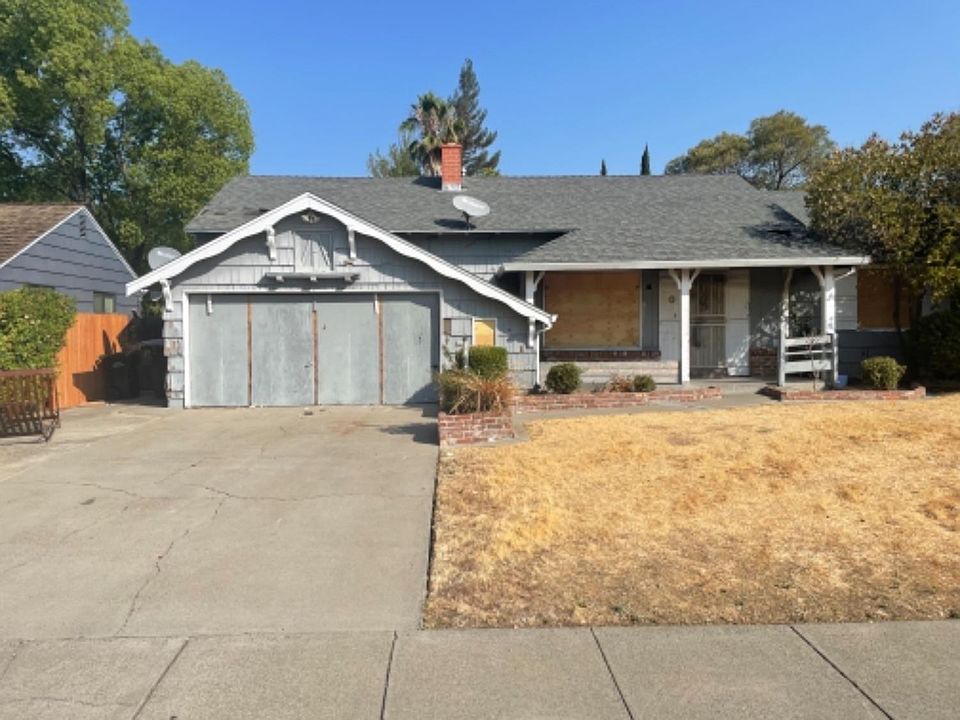 2nd image of 4709 Forest Pkwy