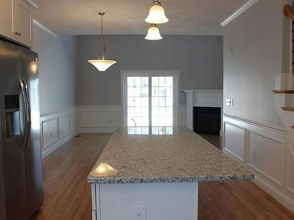 3rd image of 59 Olympia Ave #2
