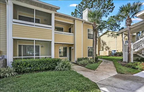 100 Fairway Park Blvd Photo 1