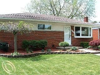 2nd image of 23220 Playview St