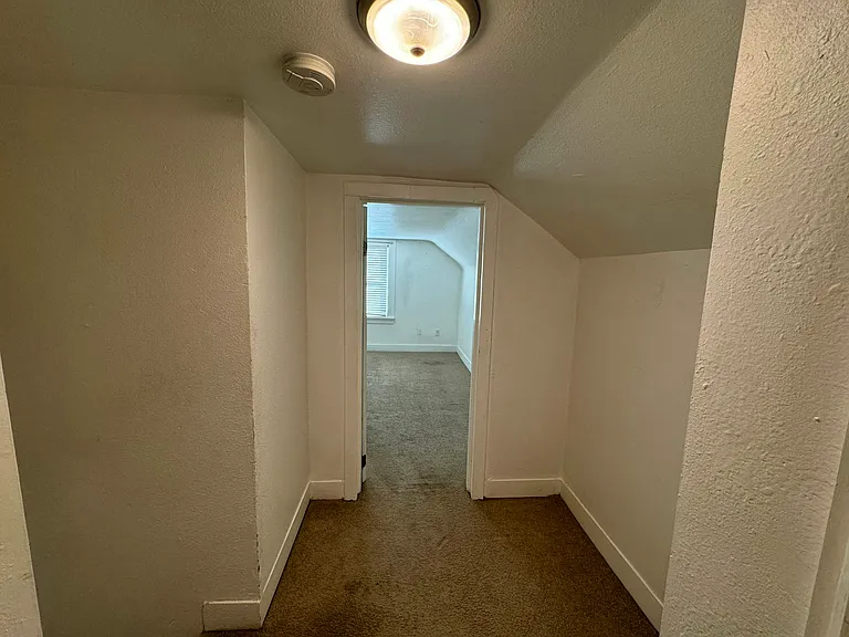2804 McLeod Rd — Photo 9