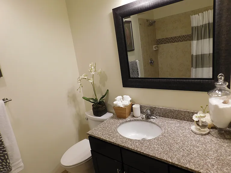 The Reserve at 4th and Race — Photo 52