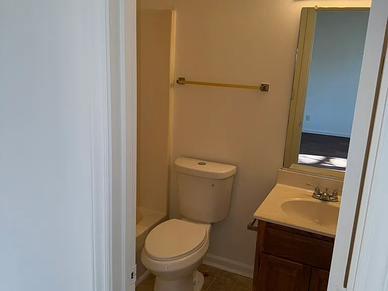 8119 Perry Creek Rd — Photo 9