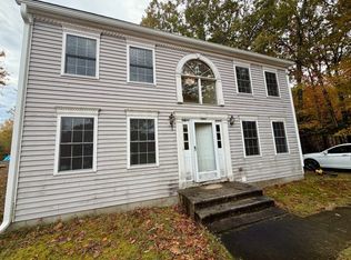 40 Fairview Ave, Ashburnham, MA 01430