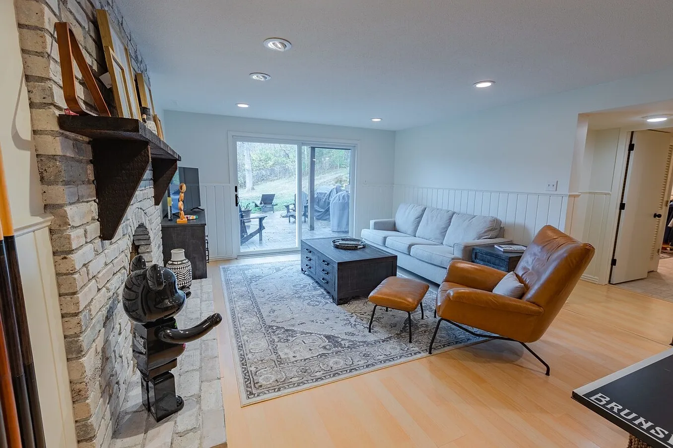 2 bed, $12,000 — Photo 4