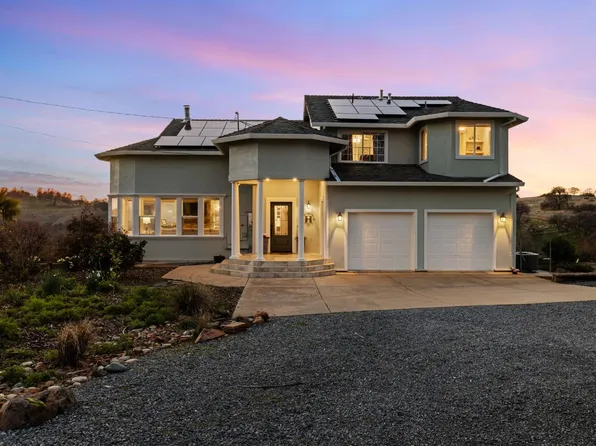 6441 Sky Hawk Rd, Pilot Hill, CA 95664