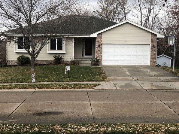 Gretna Real Estate - Gretna NE Homes For Sale | Zillow