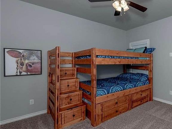 4th image of 3635 Kenyon Dr APT B