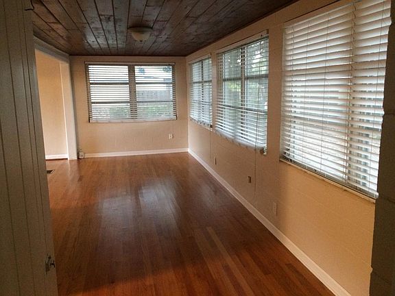 2nd image of 1502 Christy Ave