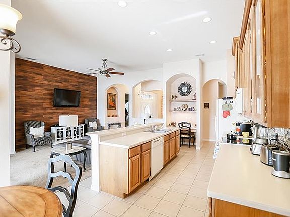 5th image of 11810 Summer Springs Dr