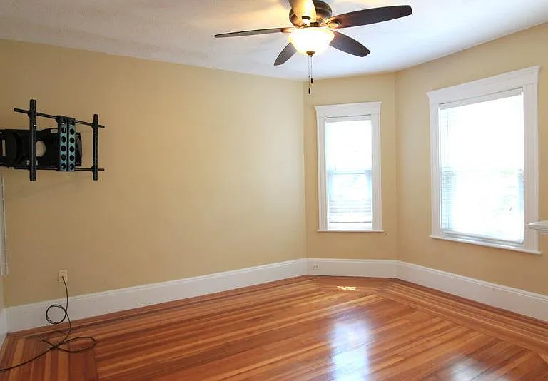 97 Electric Ave #2 — Photo 3