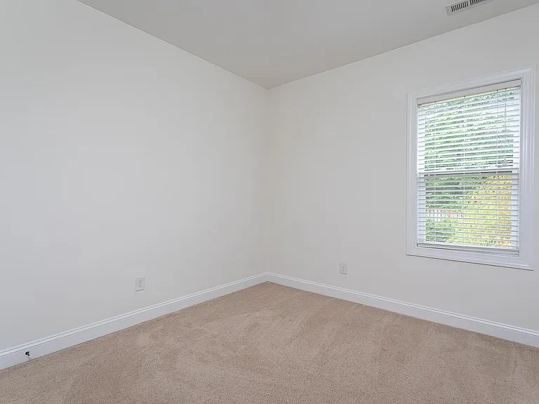 2123 Scarlet Maple Dr — Photo 23
