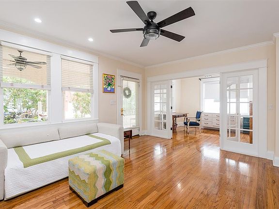 4th image of 2912 W NEPTUNE STREET