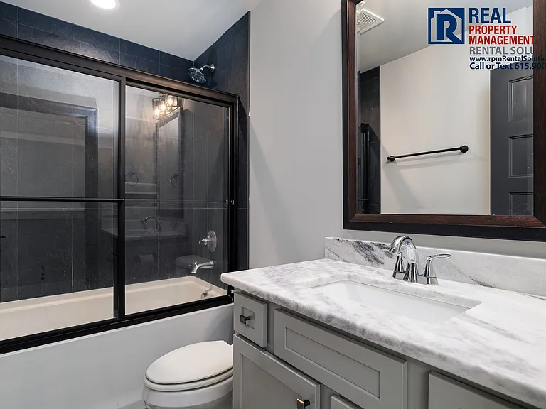3527 Pershing Dr — Photo 23