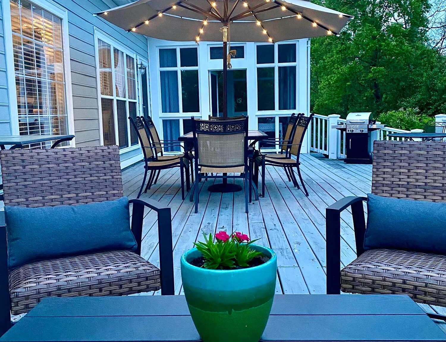 3 bed, 2.5 bath, 2400 sqft, $2,800 — Photo 3