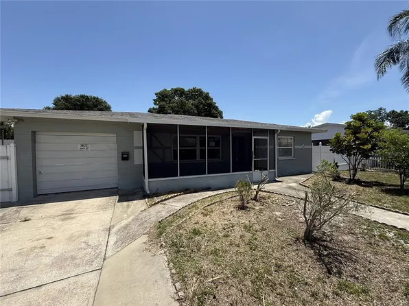 6535 16th St N, Saint Petersburg, FL 33702