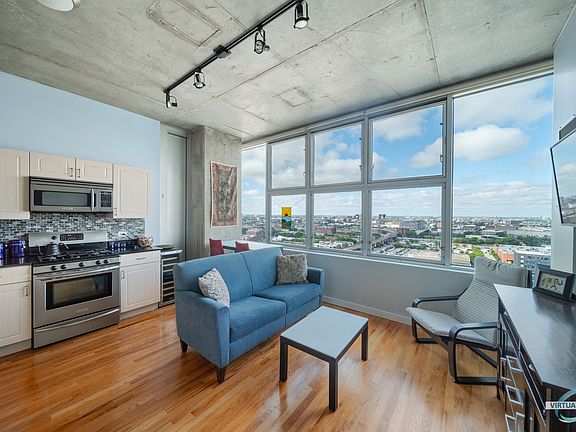 2nd image of 1720 S Michigan Ave APT 1817