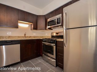 25 N Maple St APT 10, Addison, IL 60101
