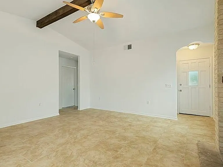 8412 Clear Mdw — Photo 9