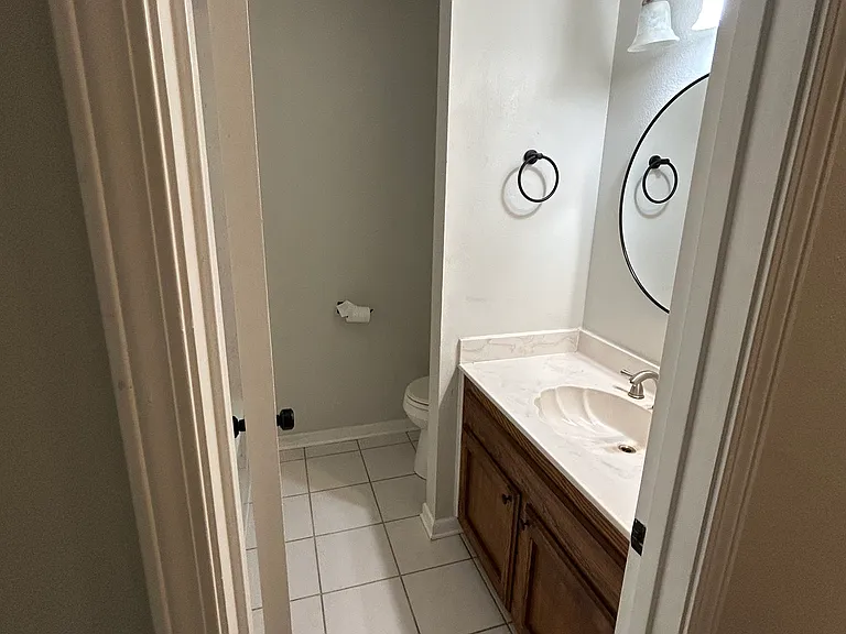 513 Hadley Dr — Photo 8