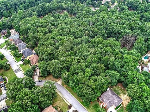 4th image of 2129 Sugar Springs Dr