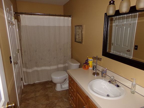 3rd image of 2127 Kinney Ave NW