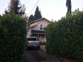913 N 100th St, Seattle, WA 98133