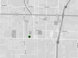3401 SW F St, Bentonville, AR 72713
