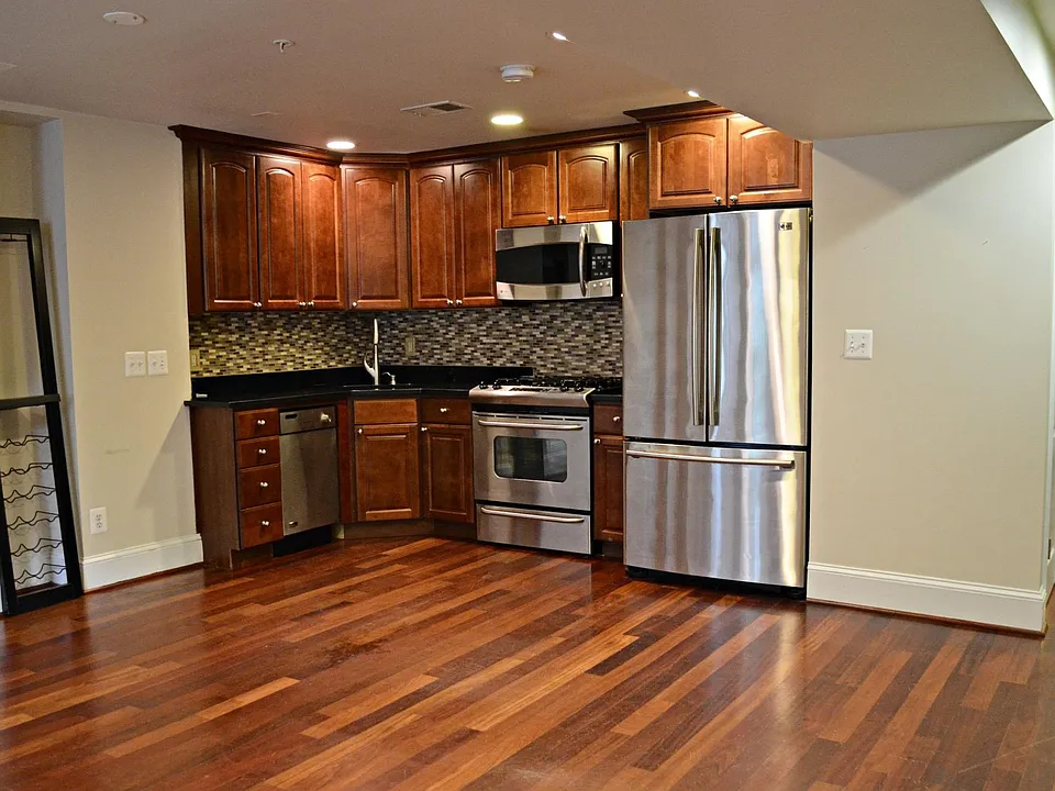Stainless Steel Gas stove with Backsplash.