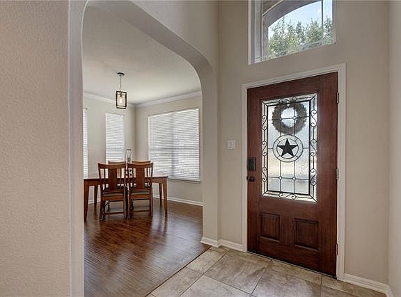 5th image of 391 Bayou Bend Dr
