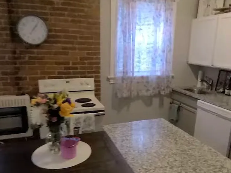 419 Pearl St #2 — Photo 13