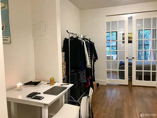 Rented by Oxford Property Group | media 30