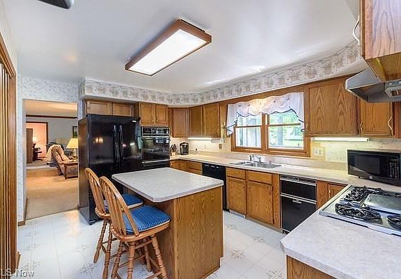 5th image of 5986 Castlehill Dr