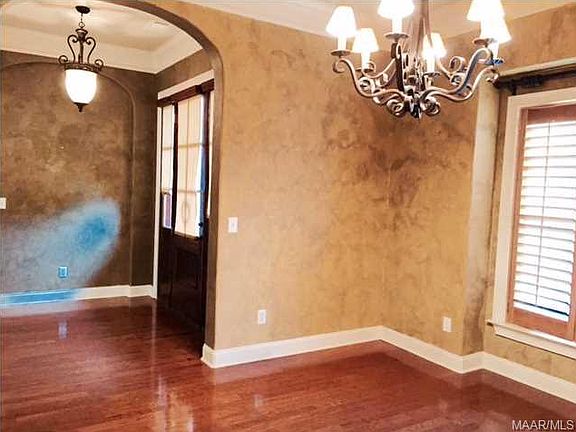 4th image of 9227 Berrington Pl