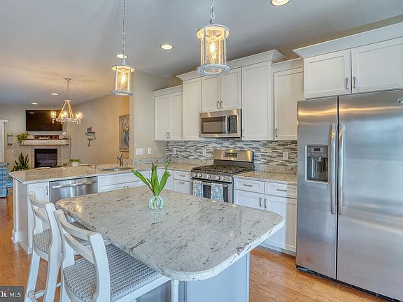 2nd image of 37753 Sagers Dr #1305