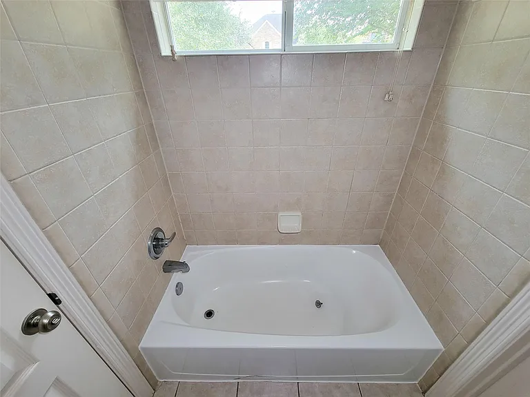 3735 Tidalwood Dr — Photo 38