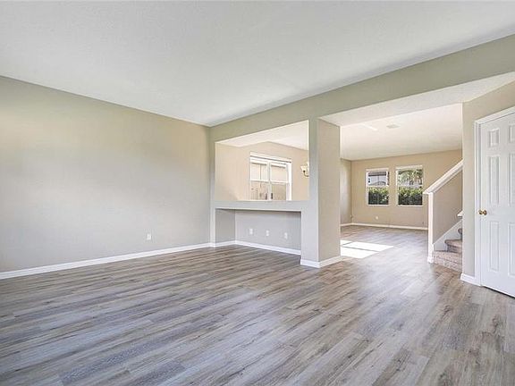 5th image of 10824 Tilston Pt