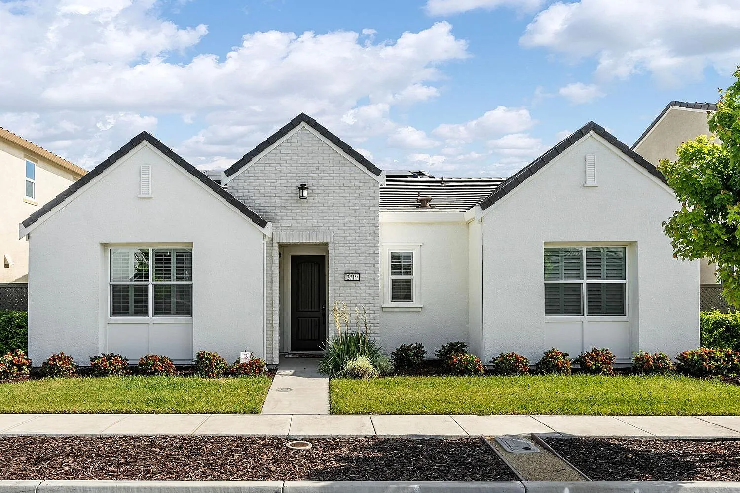 2719 Cordelia Ln photo 1