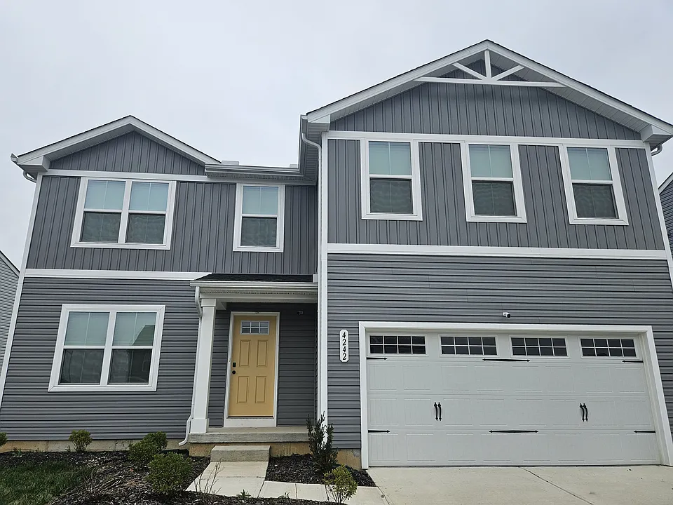 4242 Willow Hills Dr