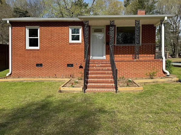 109 Estes Dr, Carrboro, NC 27510