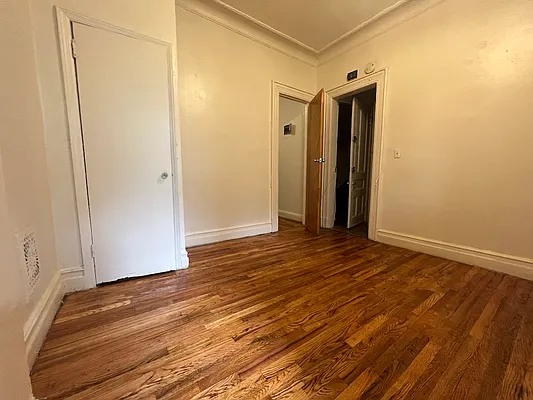 Rented by Oxford Property Group | media 8