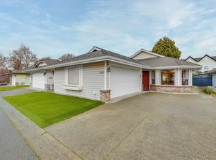5251 Laburnum Park Pl, Delta, BC V4K 4S6