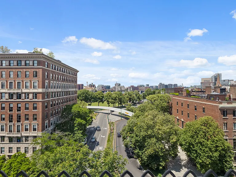 101 Beacon St #PENTHOUSE — Photo 23