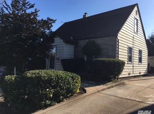 1273 Peninsula Blvd, Hewlett, NY 11557